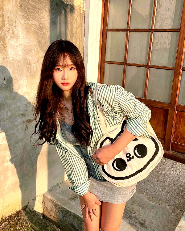 lai_931201 instagram image archive image