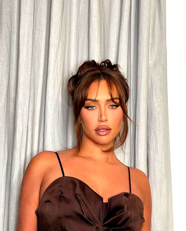staskaranikolaou instagram image archive image