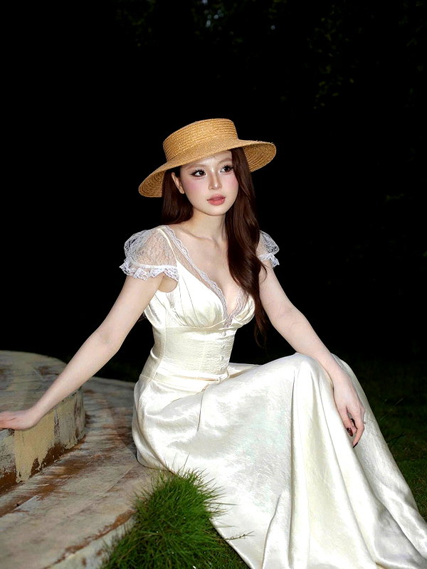 lyhythuedoxinh instagram image archive image