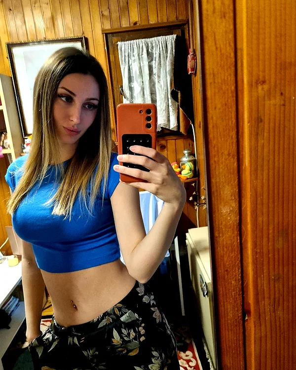 marijana_t__ instagram image archive image