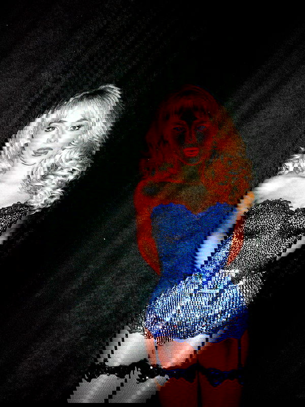 sabrinacarpenter sabrinacarpenter archive image