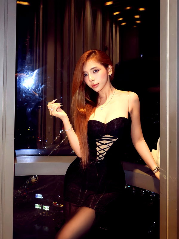 lyhythuedoxinh instagram image archive image