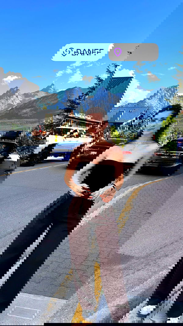 giuliahere giuliahere archive image