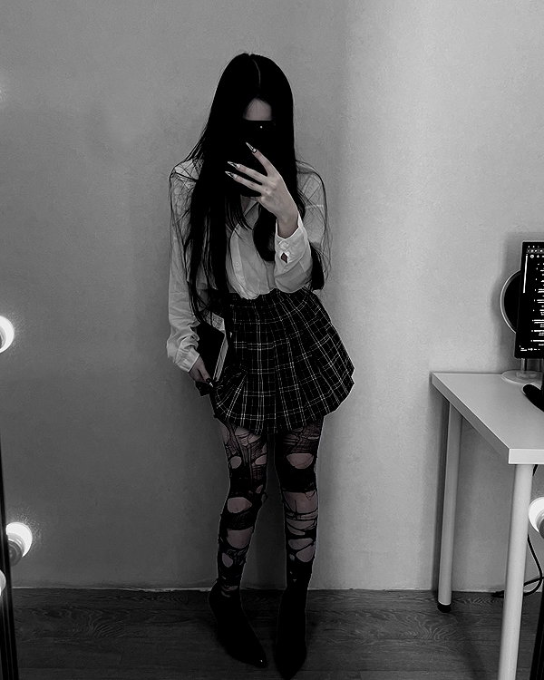 glowmoonshorty instagram image archive image