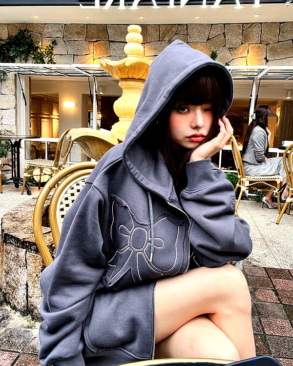 dear.zia instagram image archive image