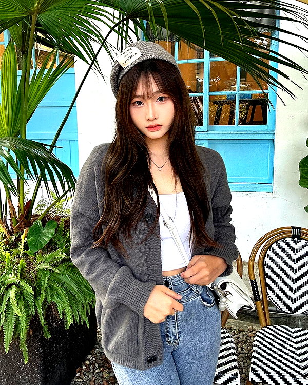 lai_931201 instagram image archive image