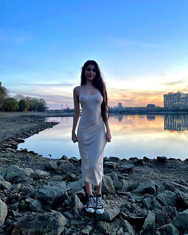 owlydiaa instagram image archive image