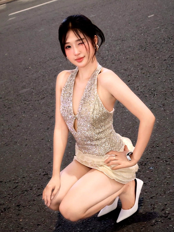 lyhythuedoxinh instagram image archive image