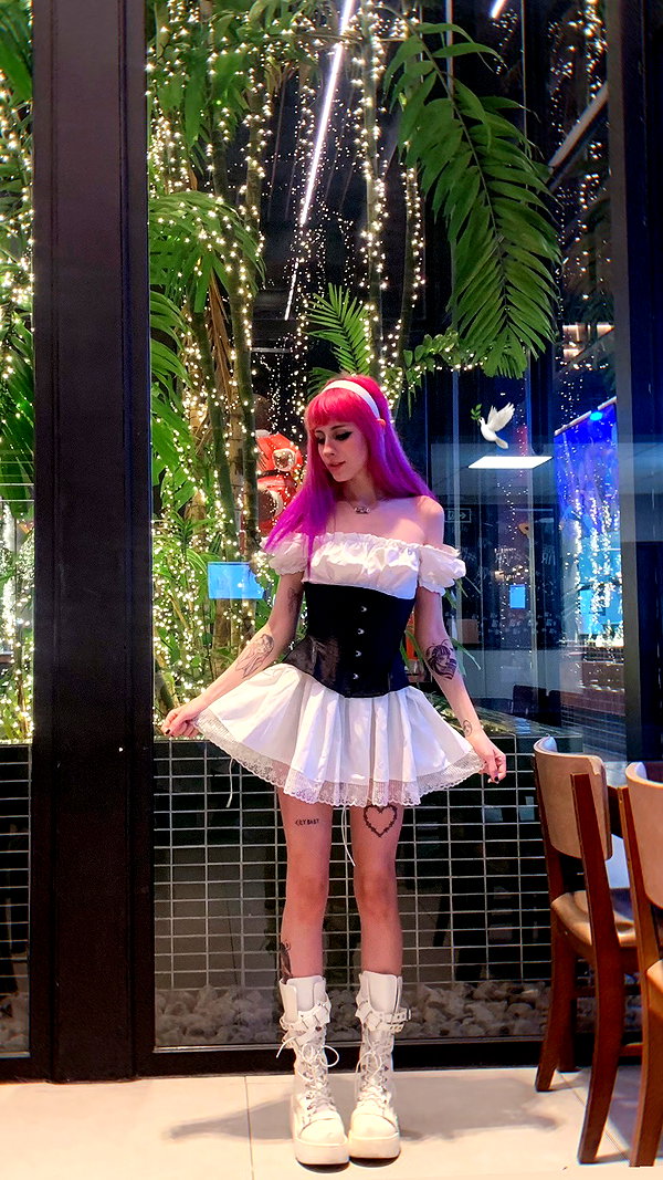 jadelaverne instagram image archive image