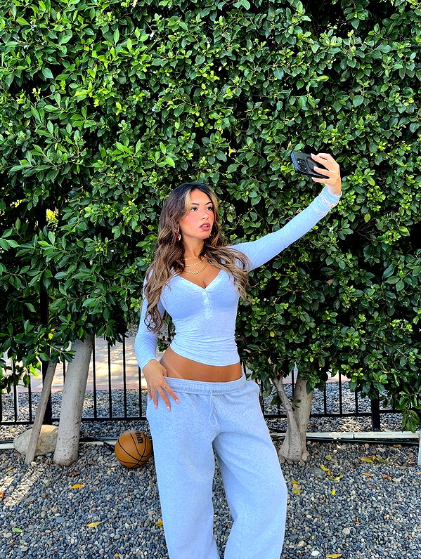 gabimfmoura instagram image archive image