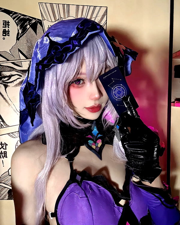 gallery_cosplayer instagram image archive image