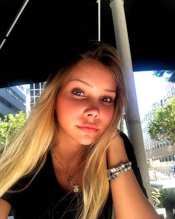 yulia.isakov instagram image archive image