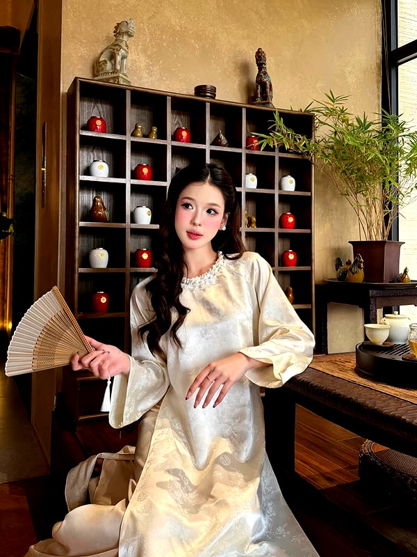 lyhythuedoxinh instagram image archive image