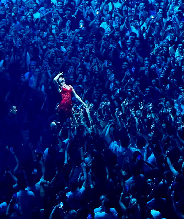 dualipa instagram image archive image