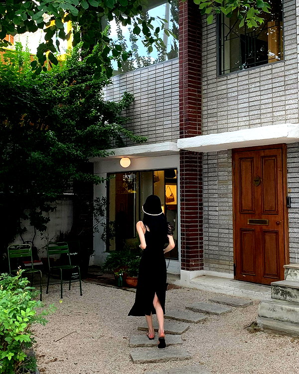 daxbin instagram image archive image