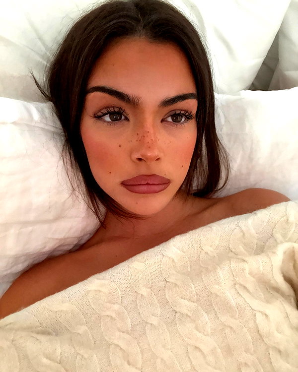 oliviaphillipps instagram image archive image