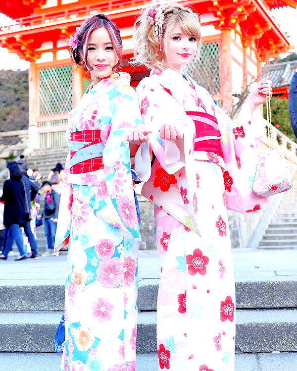 peachmilky_ instagram image archive image