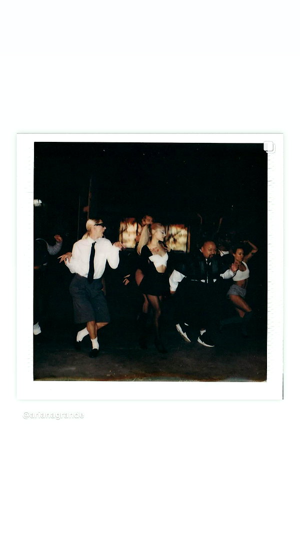 arianagrande instagram image archive image