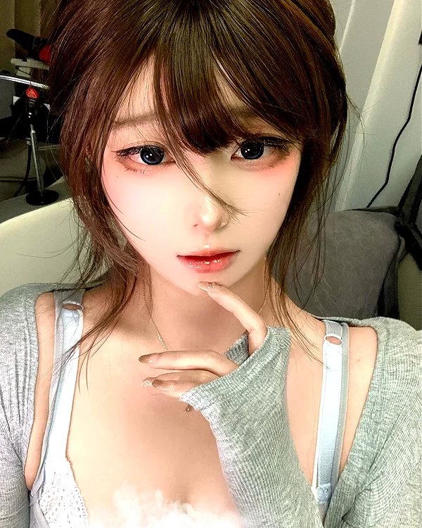 yingyinng_ instagram image archive image