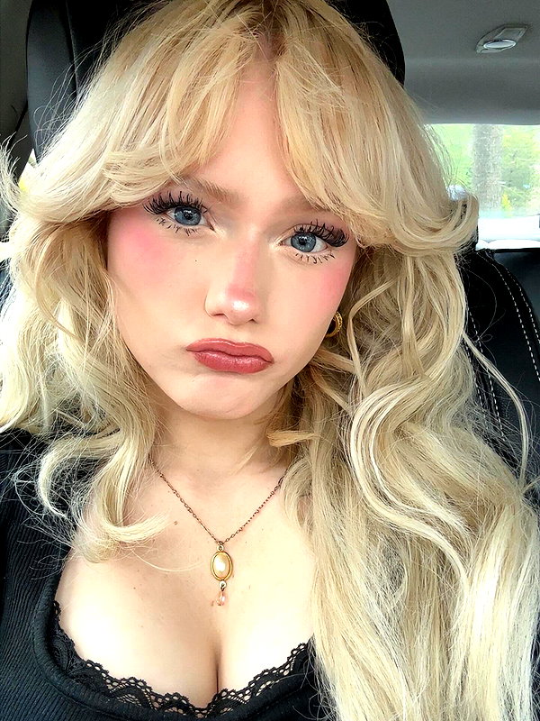 olivia.bolgerr instagram image archive image