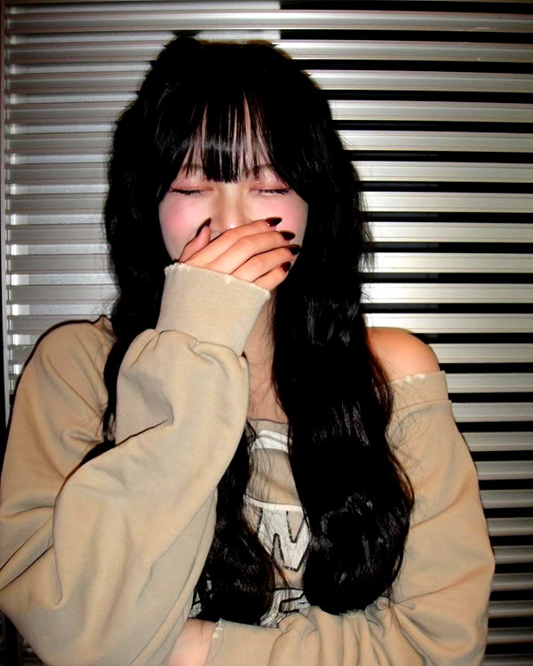 hhh.e_c.v instagram image archive image