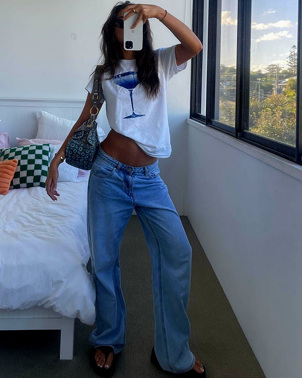 oliviaphillipps instagram image archive image