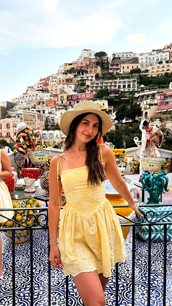 viki_dominev instagram image archive image