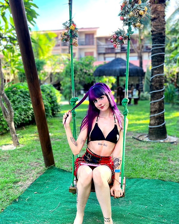 jadelaverne instagram image archive image
