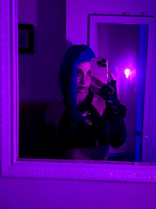 danielle.mercedie instagram image archive image