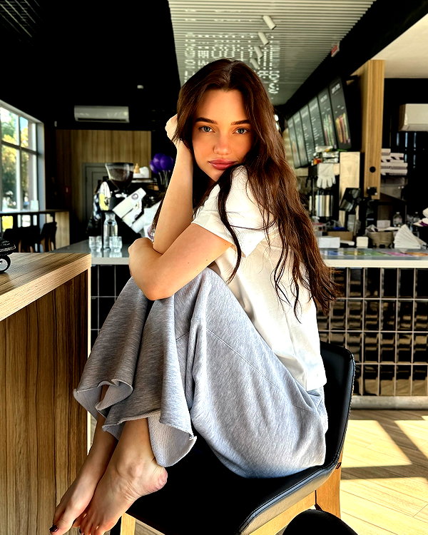 alexxndrraa instagram image archive image