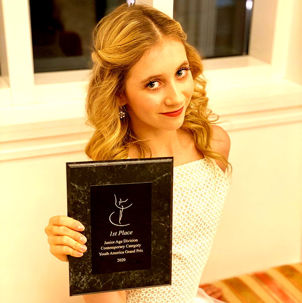 ellianawalmsley instagram image archive image