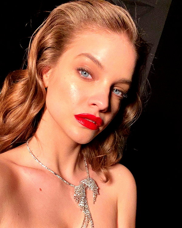 realbarbarapalvin instagram image archive image
