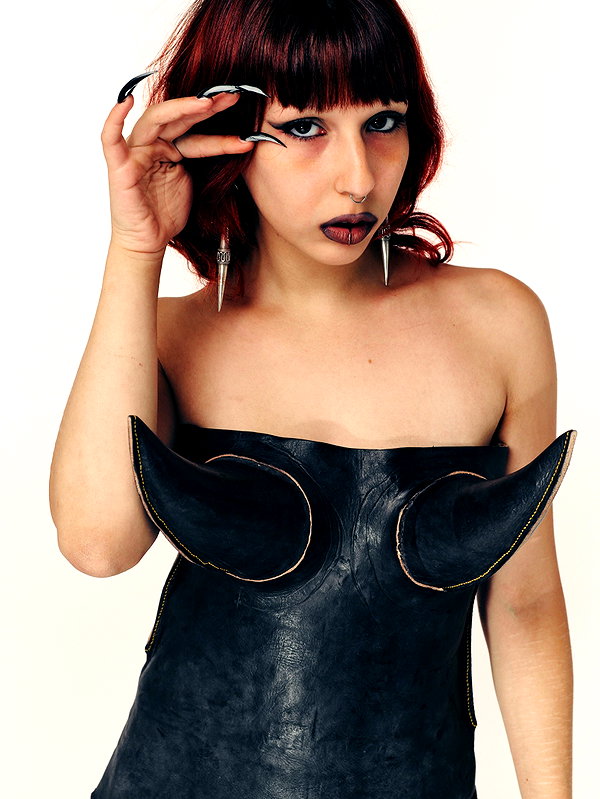_vantafemme_ archive image