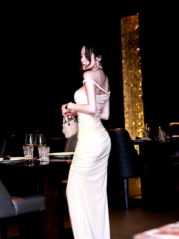 lyhythuedoxinh instagram image archive image