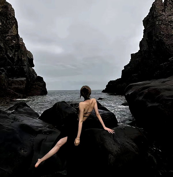 lyhythuedoxinh instagram image archive image