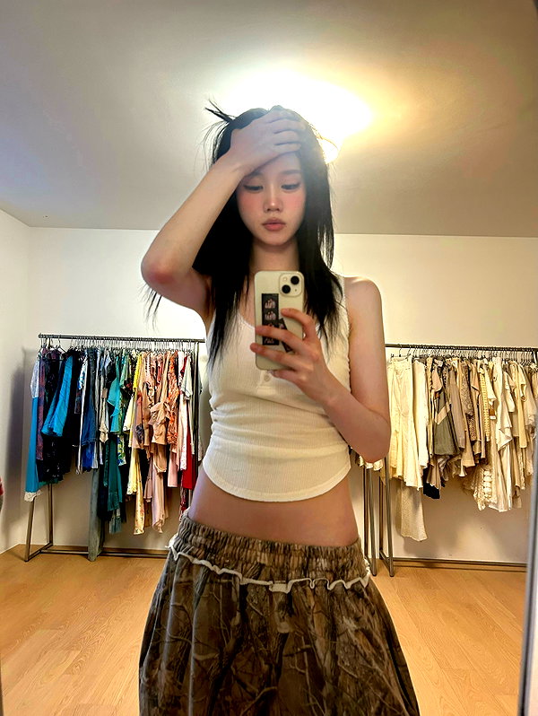 srillun instagram image archive image