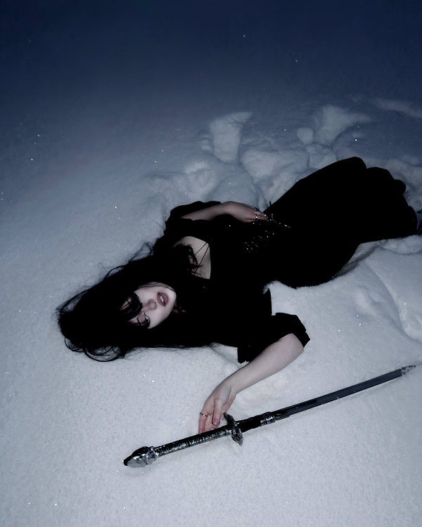 andasrose instagram image archive image
