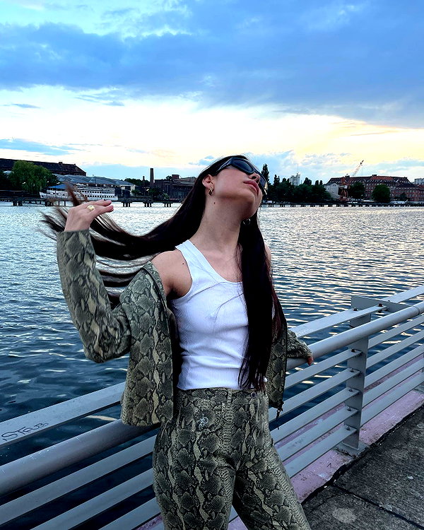 ninastodden instagram image archive image