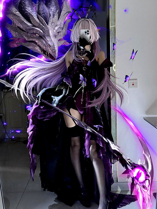 gallery_cosplayer instagram image archive image