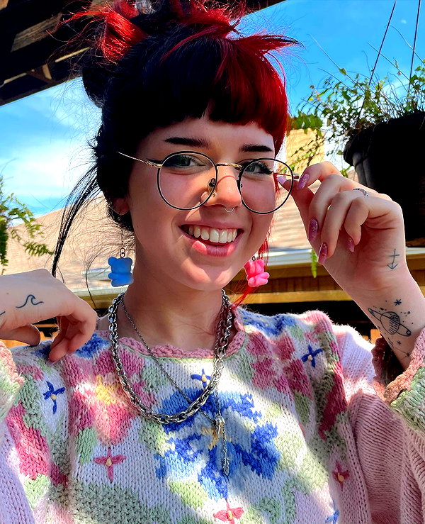 yeahimcaroline instagram image archive image