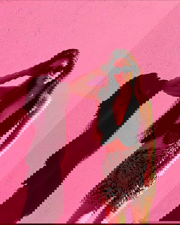 giuliahere giuliahere archive image