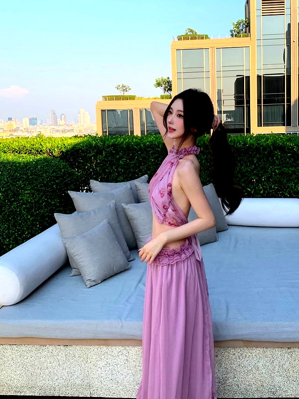 lyhythuedoxinh instagram image archive image