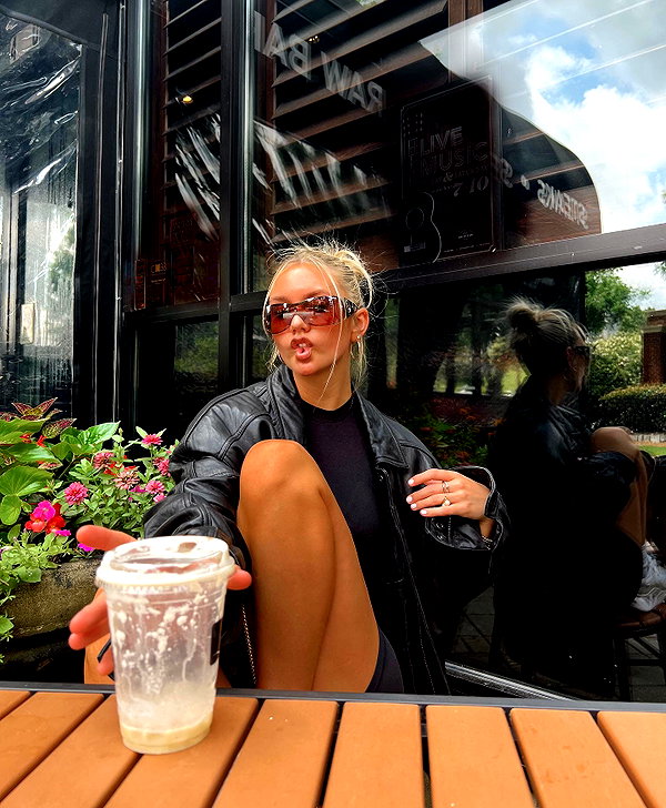 marissaayerss instagram image archive image