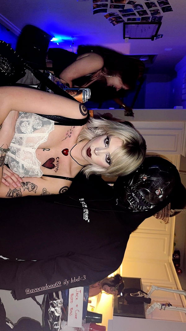haileylayfield instagram image archive image