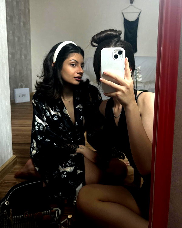 sana.8g instagram image archive image
