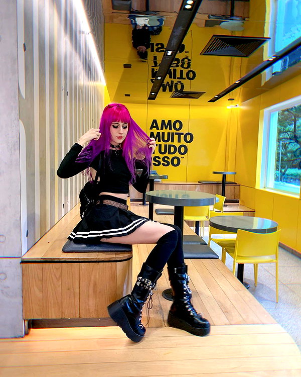 jadelaverne instagram image archive image