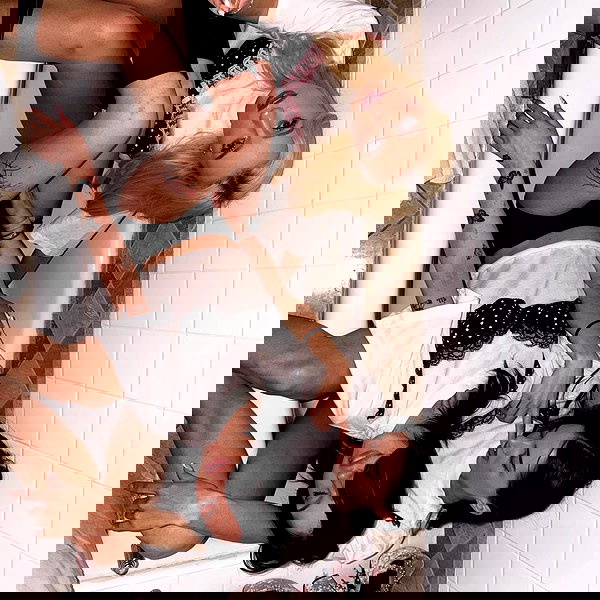 nevaaadaa nevaaadaa archive image