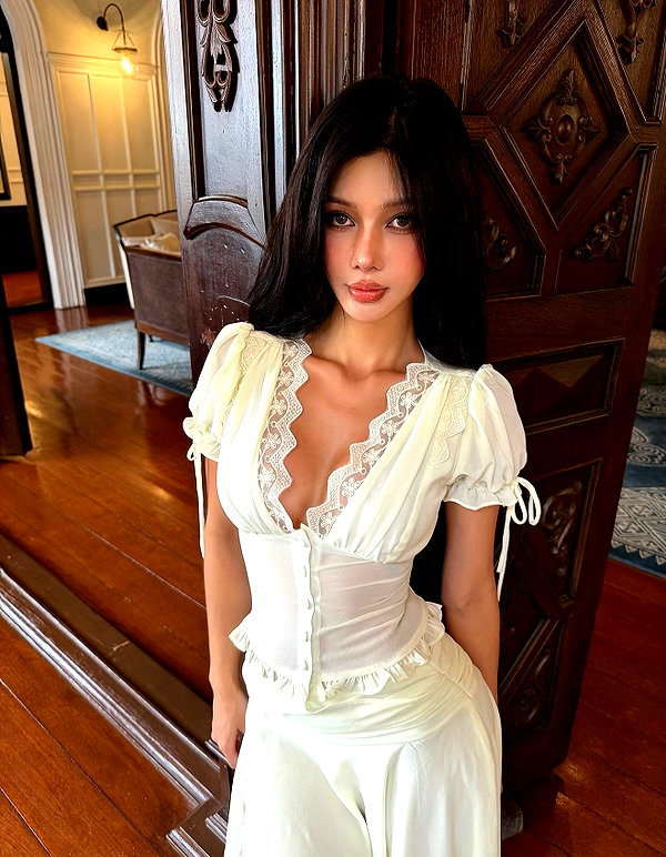 lyhythuedoxinh instagram image archive image