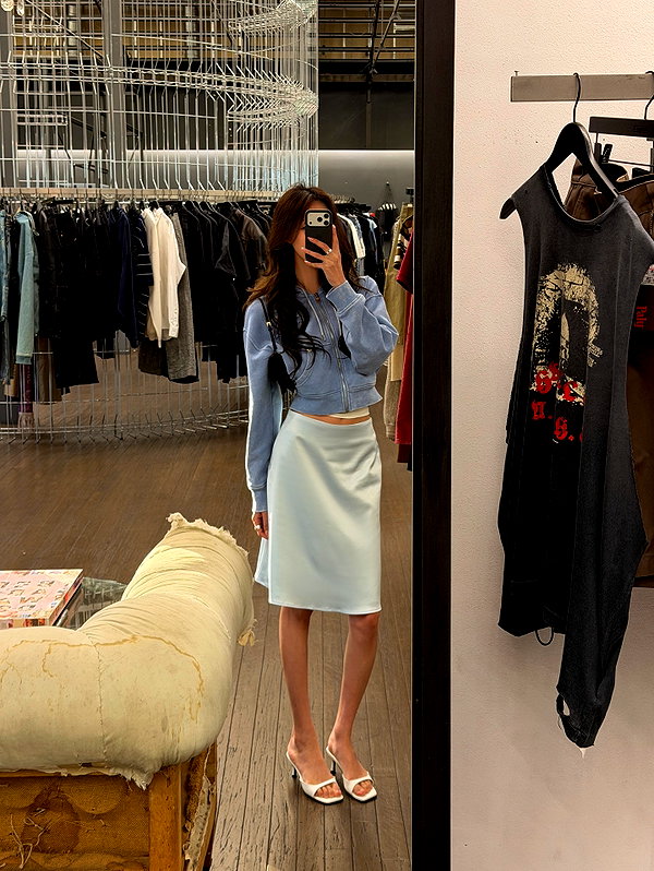 daxbin instagram image archive image