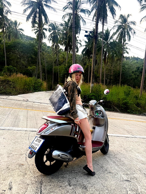 girlcalledluca instagram image archive image